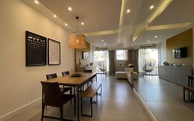 Apartamento encantador com piscina - BestHostRio